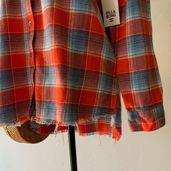 🔥🔥BILLABONG - LONG SLEEVE FLANNEL🔥🔥 - Picture 3 of 6
